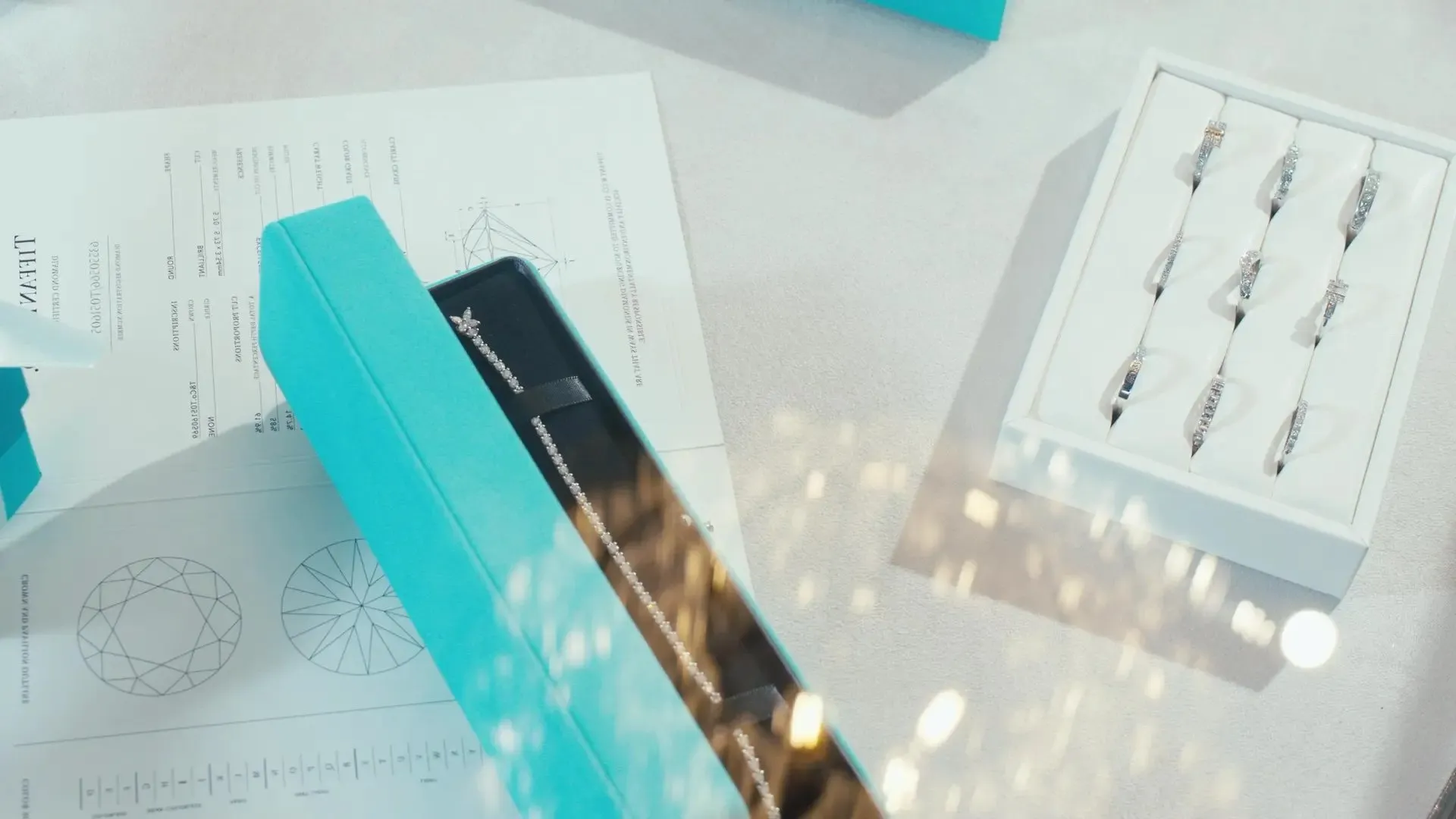 Film still from the look n’ feel film for JUBEL | RING Hanau